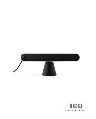 Lampada da tavolo Acrobat di Normann Copenhagen