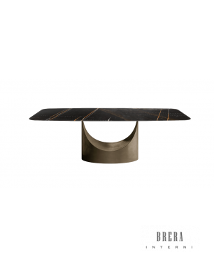 Lago U XGlass Shaped Table