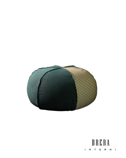 Twils Clove Pouf