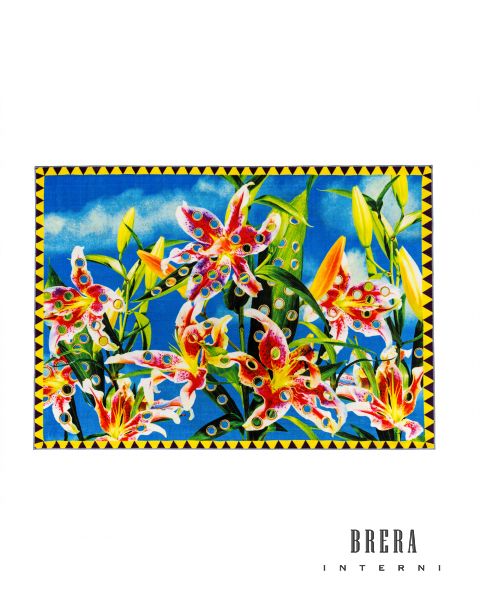 Rug Seletti Flower with Holes