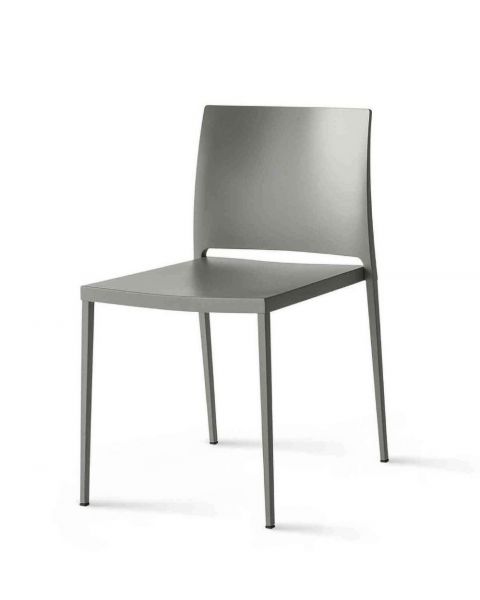 Lema Toa Chair