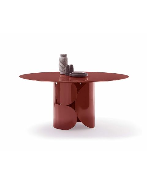 Mogg Shape Table