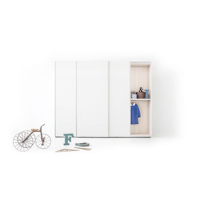 Lema Emery Wardrobe