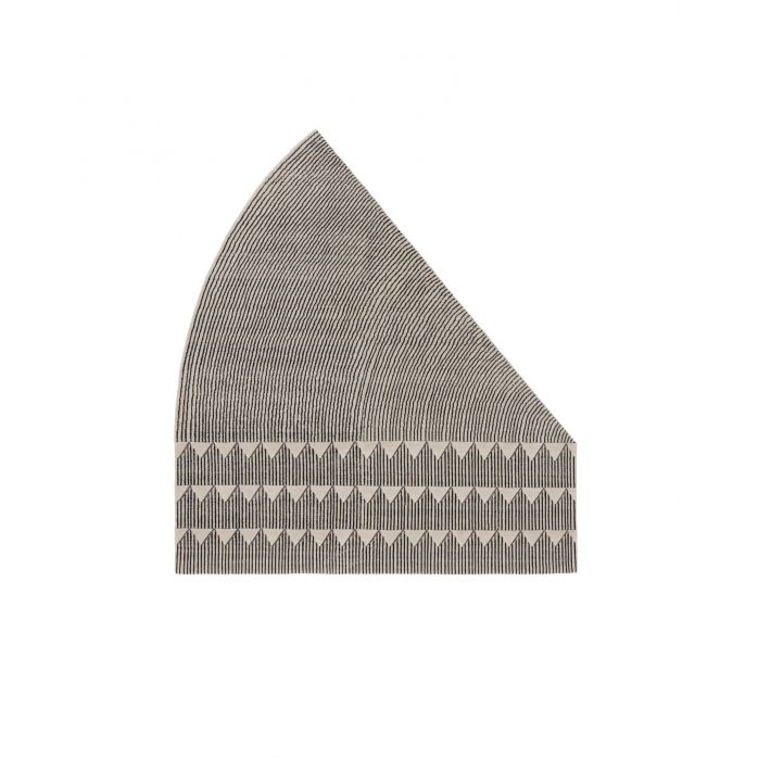 CC-Tapis Plasterworks B Carpet -black and white